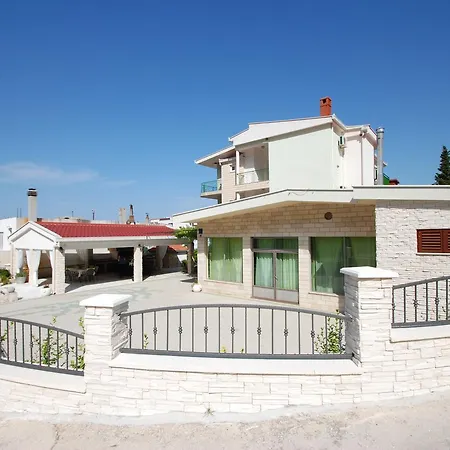 Studio Gradac 15282b Apartamento